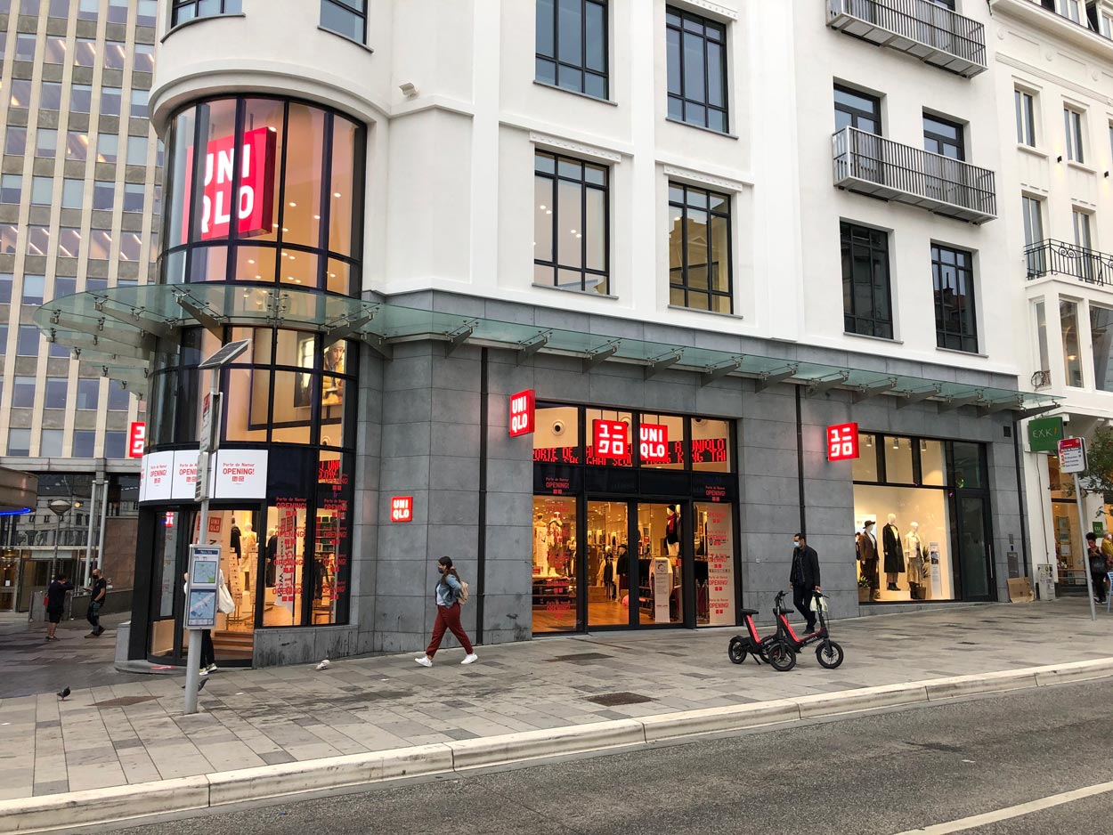 Uniqlo Store Oxford Street Stock Photo  Download Image Now  Architecture  Beauty Building Exterior  iStock
